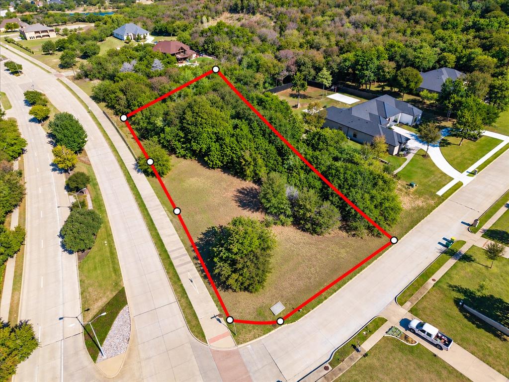 2431 Diamond Point Drive Property Photo 4
