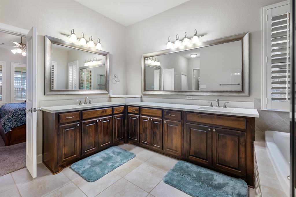 3914 Plum Vista Place Property Photo 14