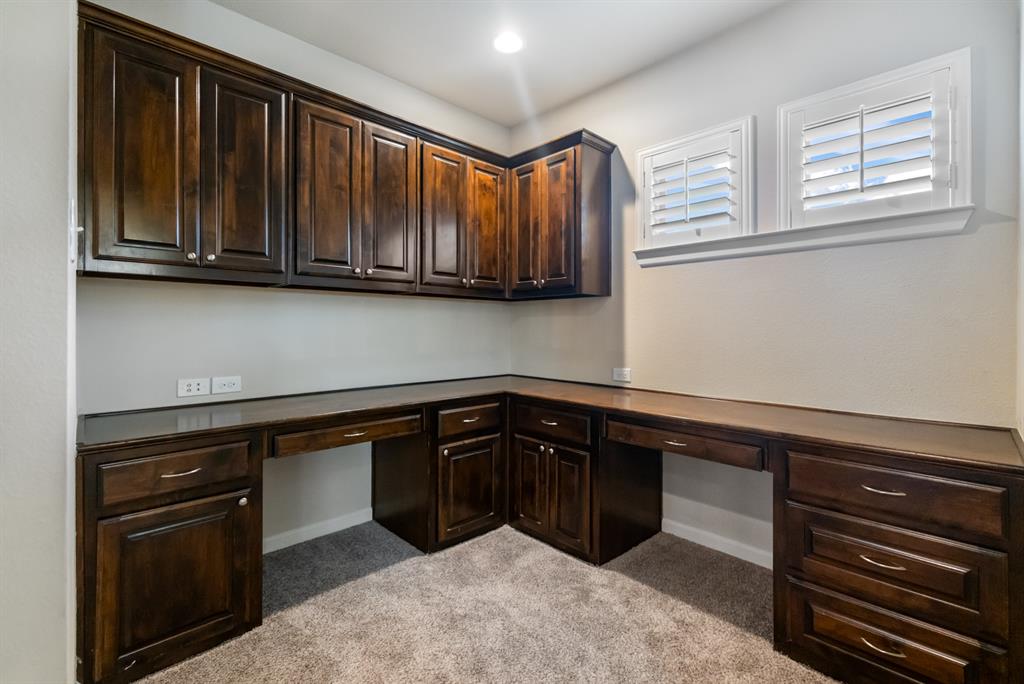 3914 Plum Vista Place Property Photo 23