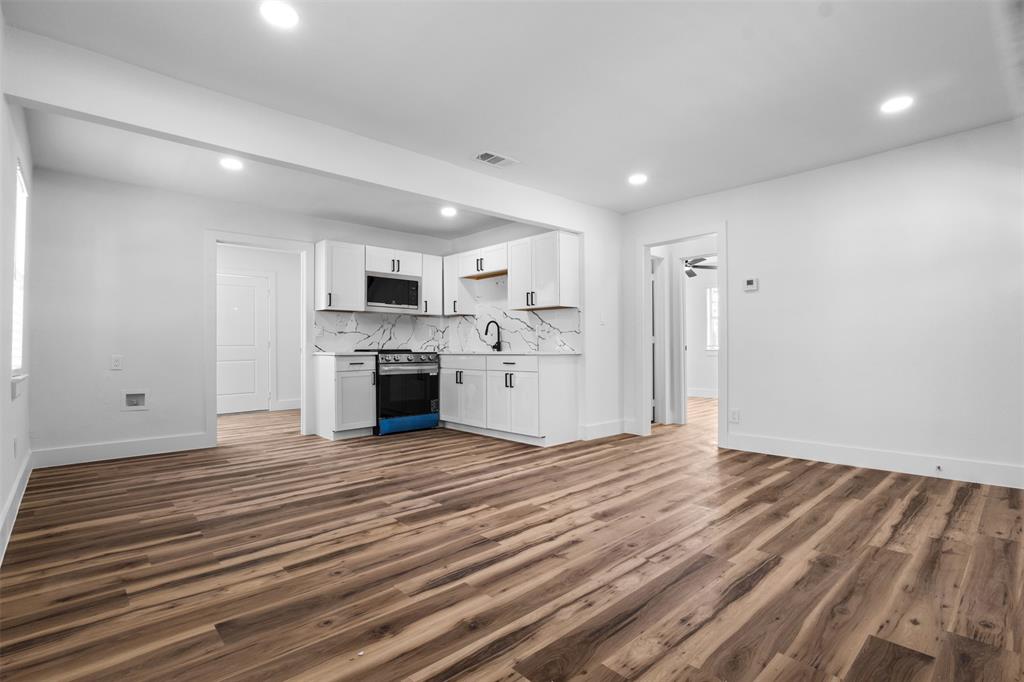 715 Scott Drive Property Photo 4