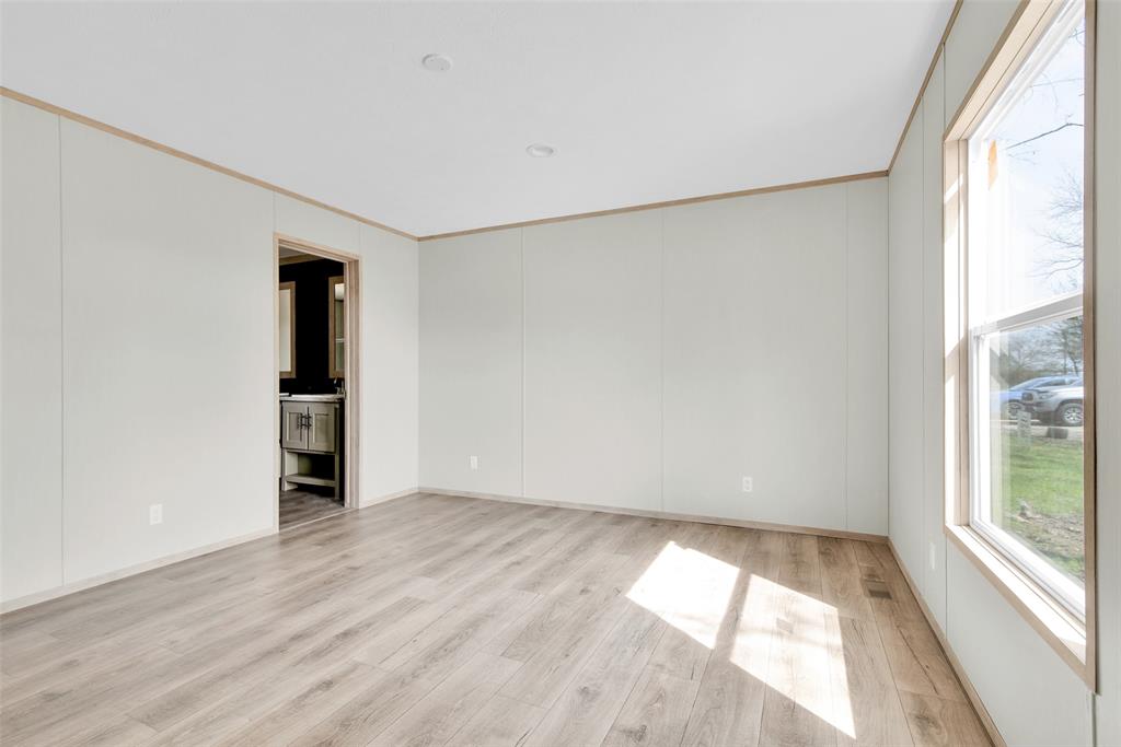 629 Cr-167 Street Property Photo 15