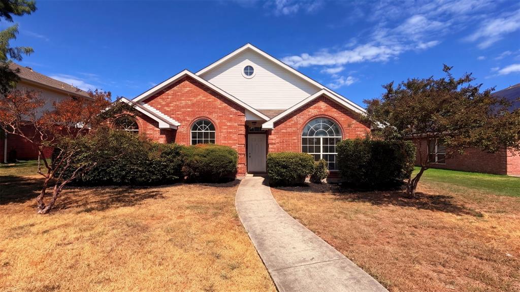 7109 Cottonwood Circle Property Photo 1