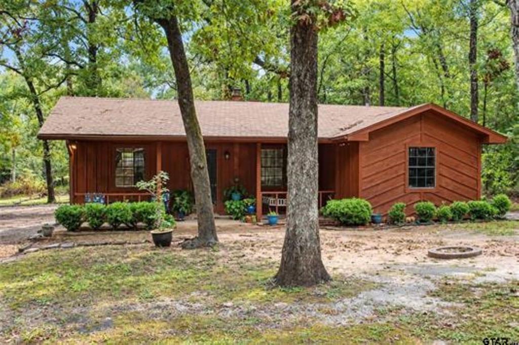 655 Dogwood Drive Property Photo 1