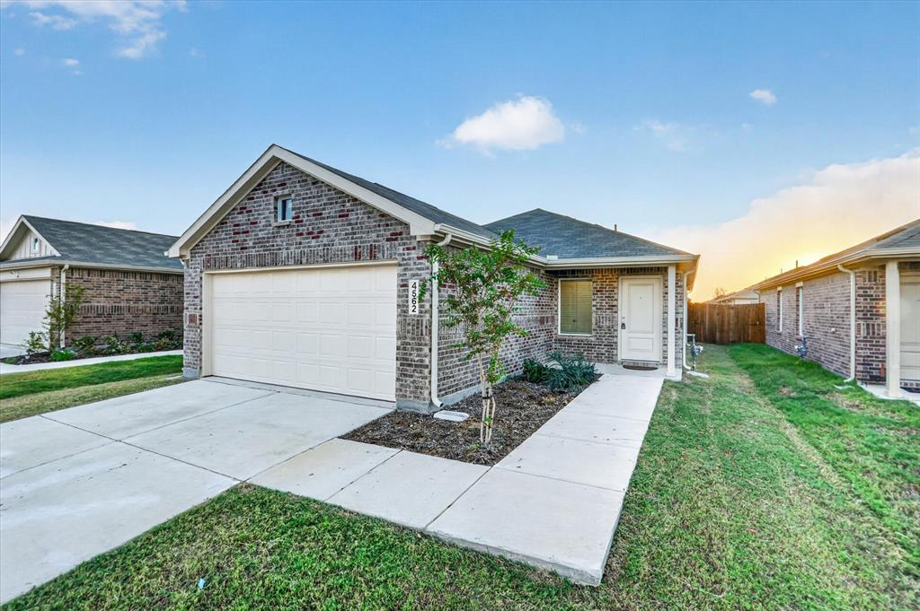 4562 Riverbank Road Property Photo 1