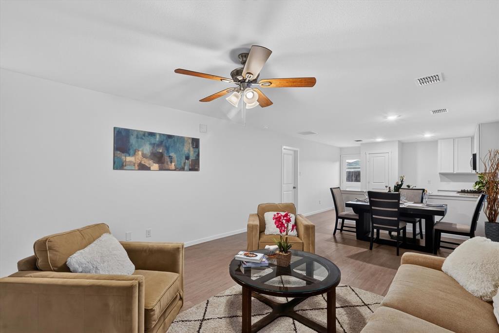 4562 Riverbank Road Property Photo 6