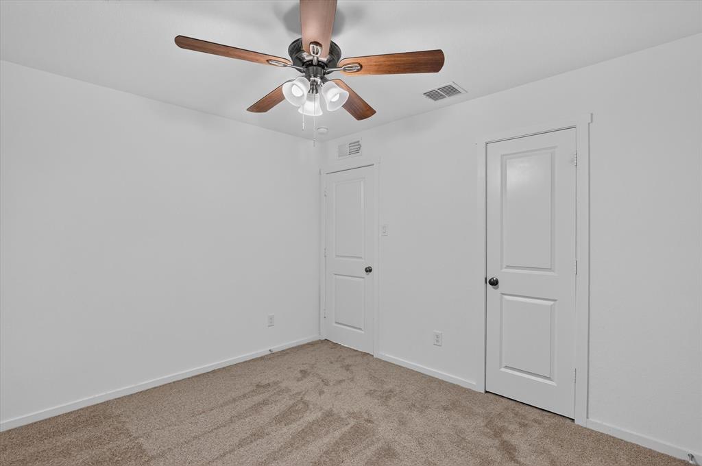 4562 Riverbank Road Property Photo 24