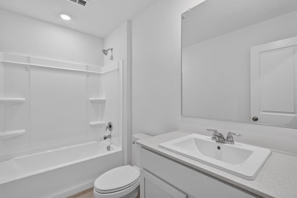 4562 Riverbank Road Property Photo 25