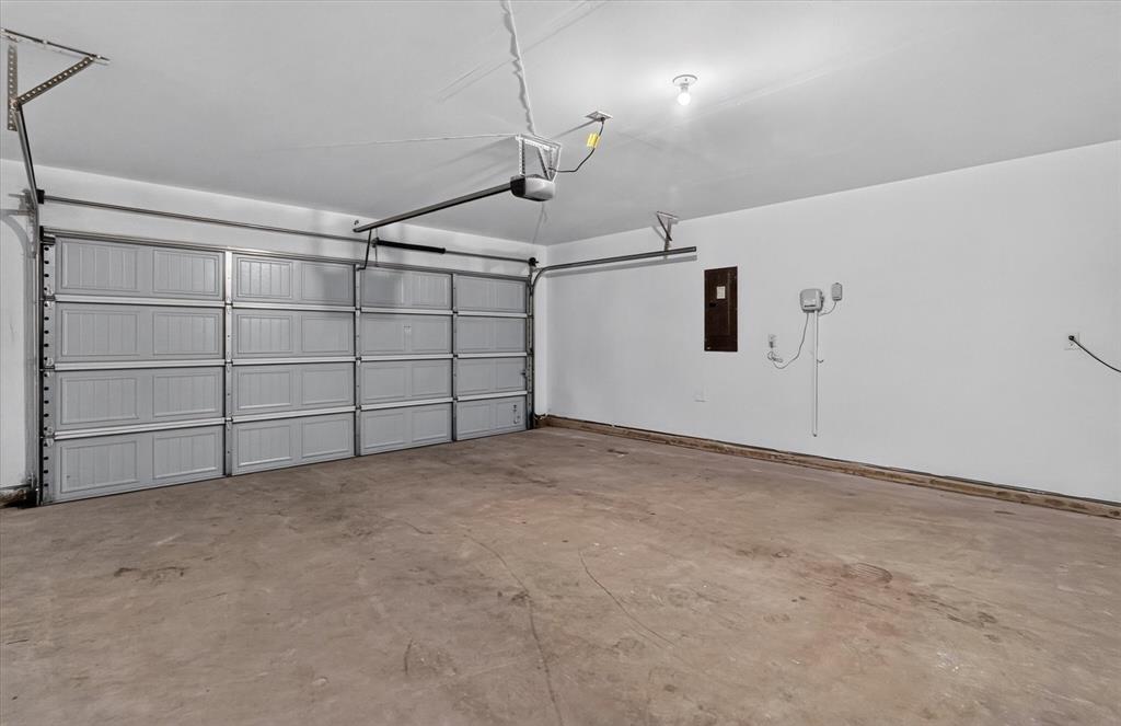4562 Riverbank Road Property Photo 26