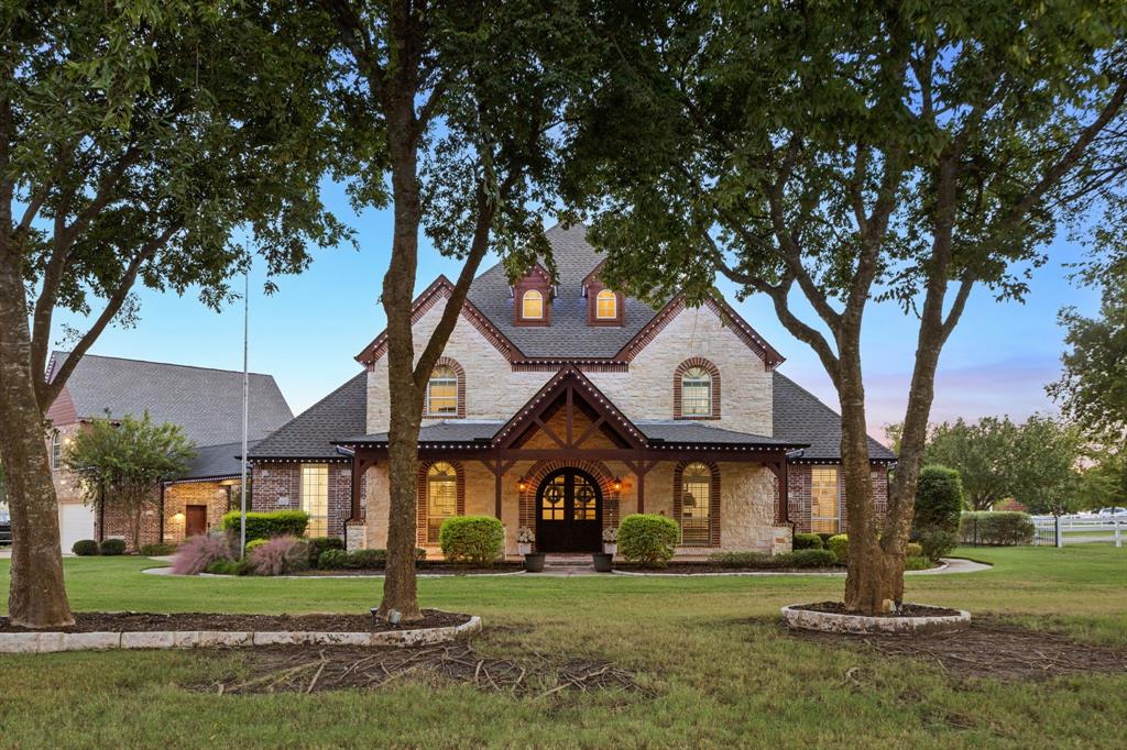 465 Equestrian Drive Property Photo 1