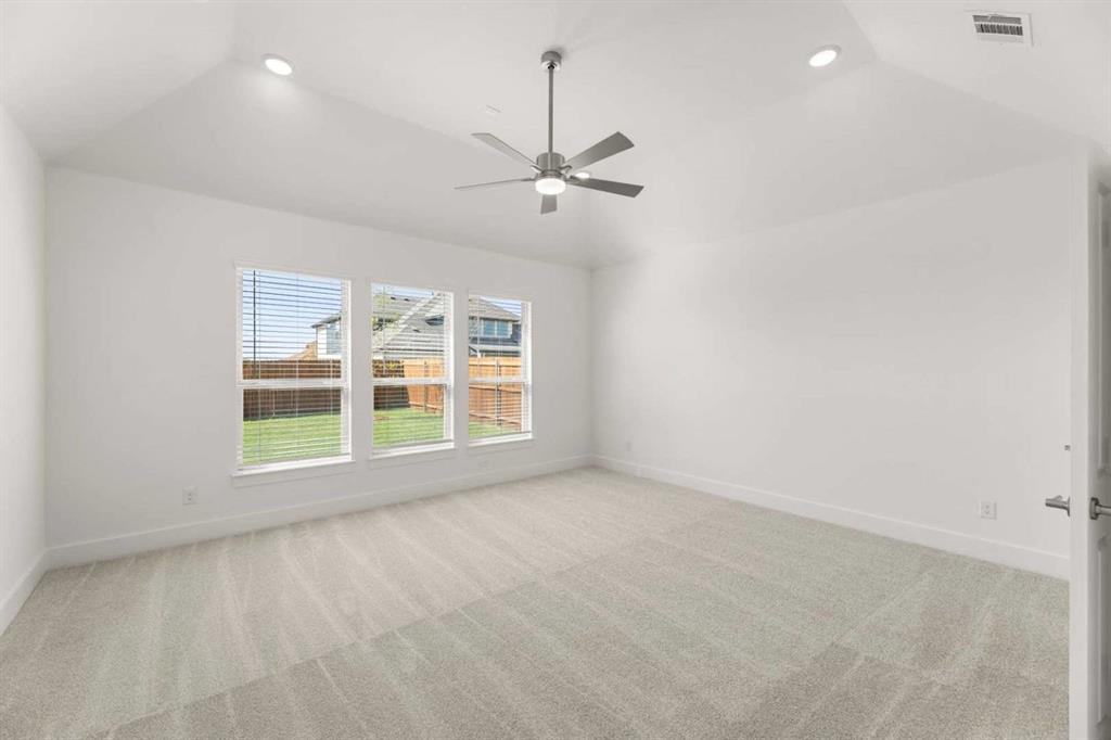 2405 Parkway Avenue Property Photo 21