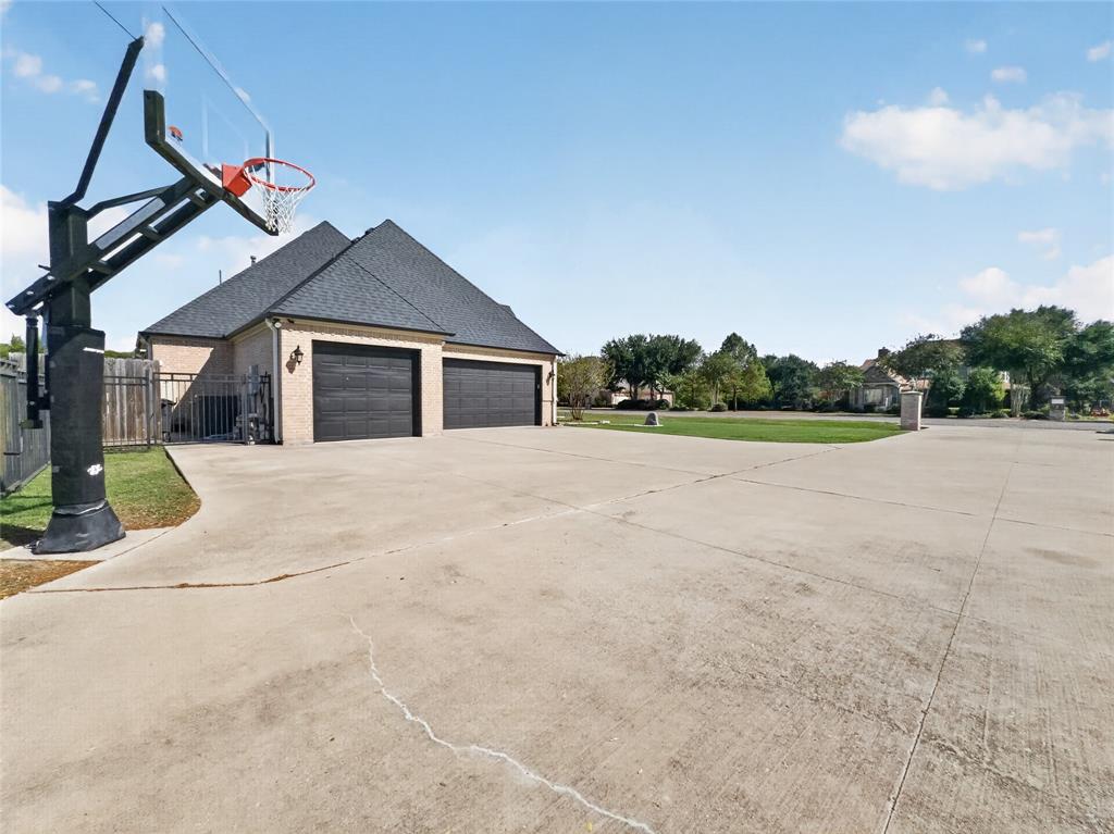 11730 Caddo Creek Drive Property Photo 39