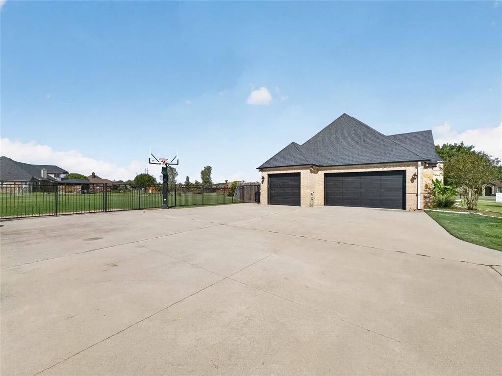 11730 Caddo Creek Drive Property Photo 40