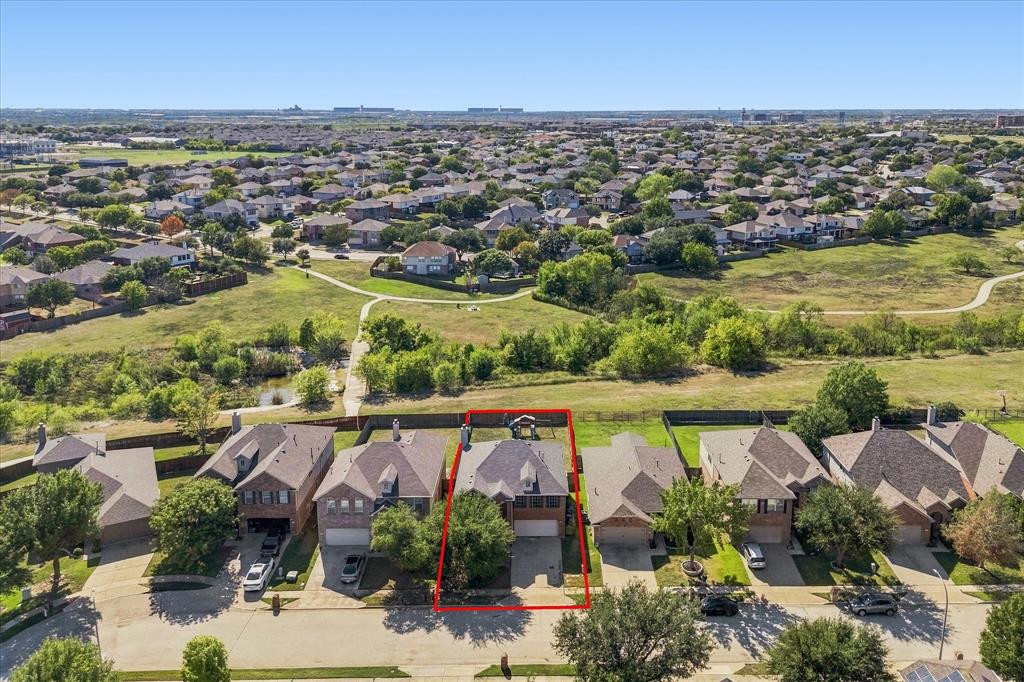 8745 Golden Sunset Trail Property Photo 4