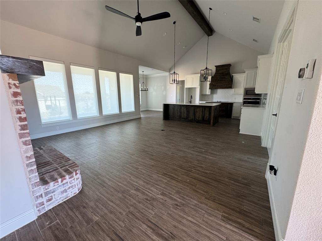 3001 Eagles Court Property Photo 4