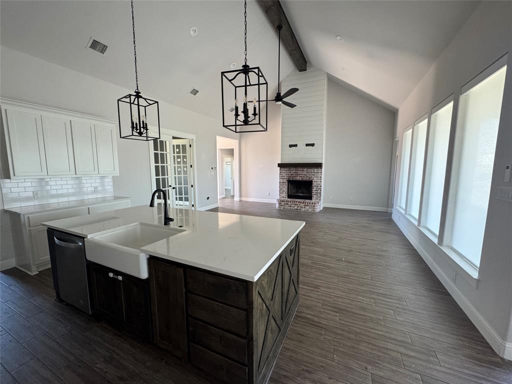3001 Eagles Court Property Photo 5