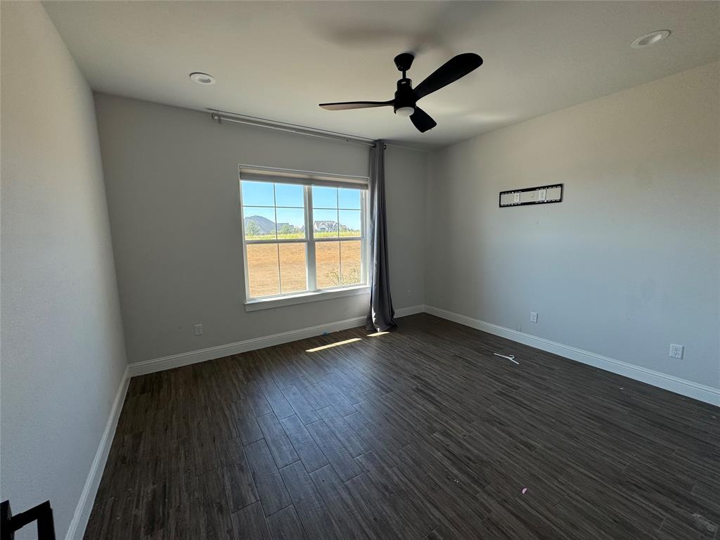 3001 Eagles Court Property Photo 16