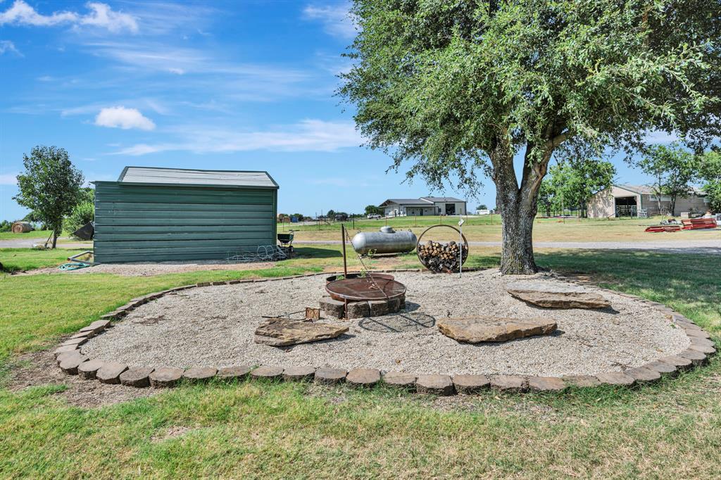 2561 Co Road 248 Property Photo 6