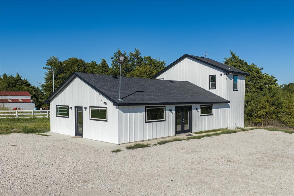 2467 State Highway 78 Property Photo 1