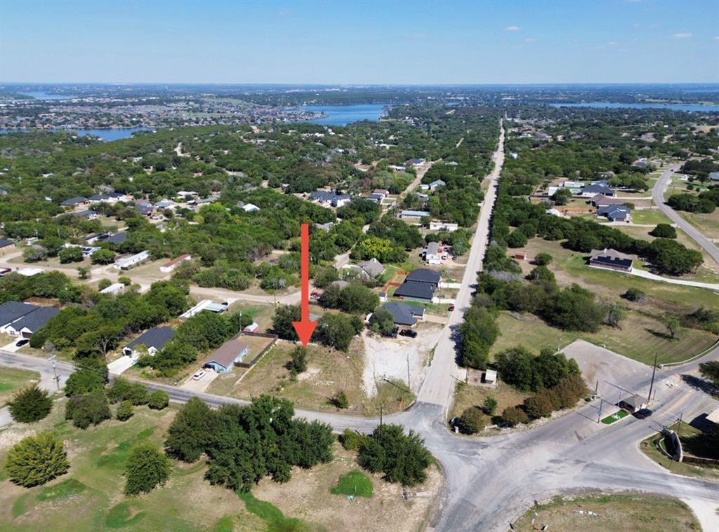 758 E Bluebonnet Drive Property Photo 3