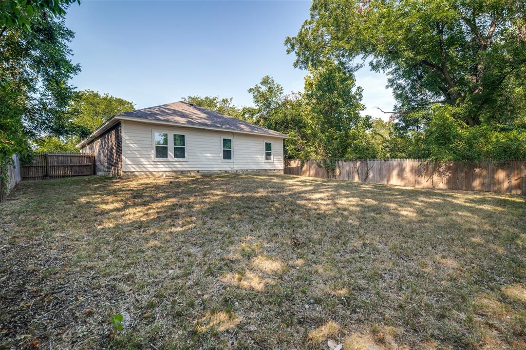 700 E Hickory Street Property Photo 24