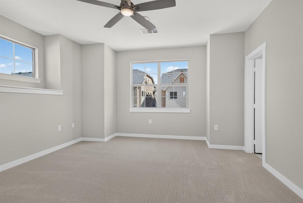 2864 Enfield Property Photo 20