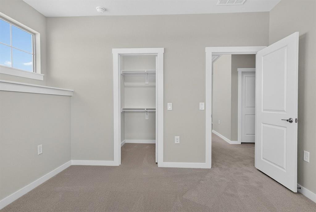 2864 Enfield Property Photo 32