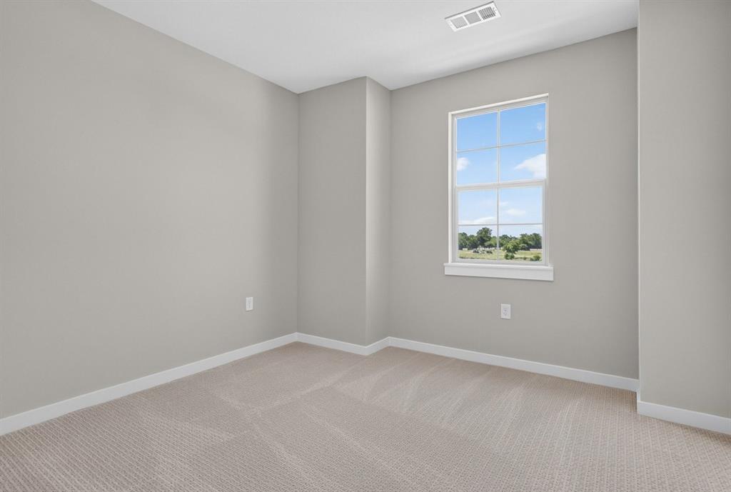 2864 Enfield Property Photo 36