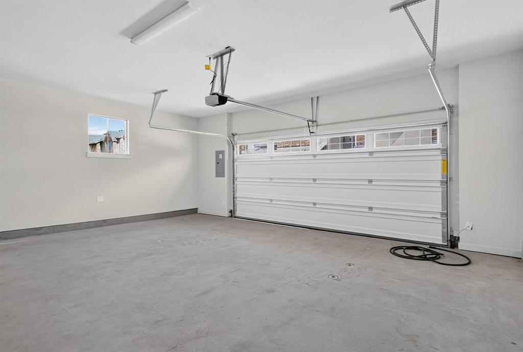 2864 Enfield Property Photo 39