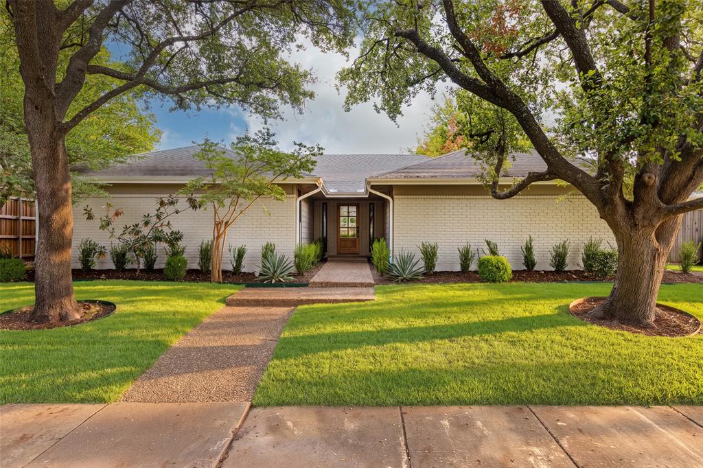6026 Black Berry Property Photo 1