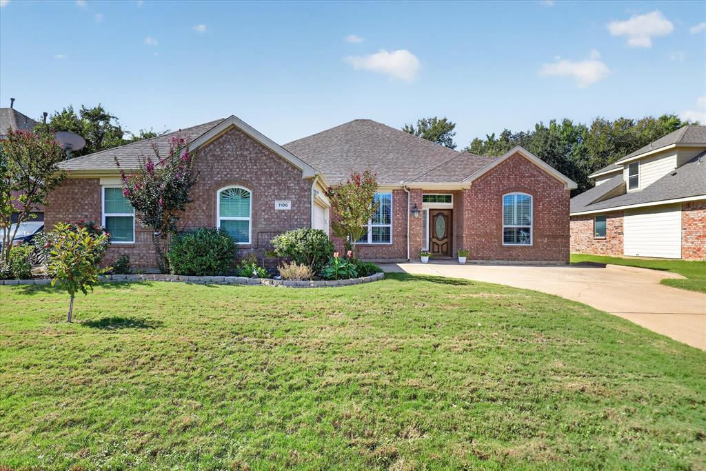 1106 Wedgewood Drive Property Photo 1