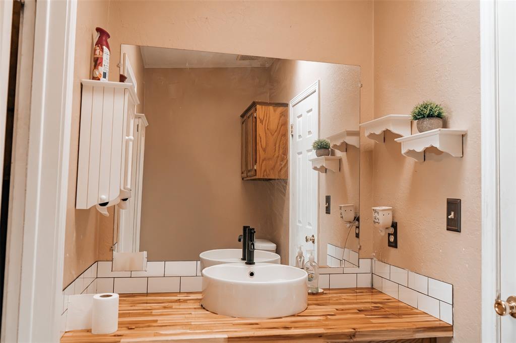 2217 Hcr-4281 Property Photo 37