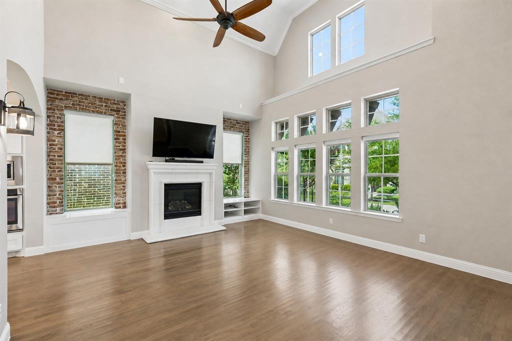 6920 Royal View Drive Property Photo 3
