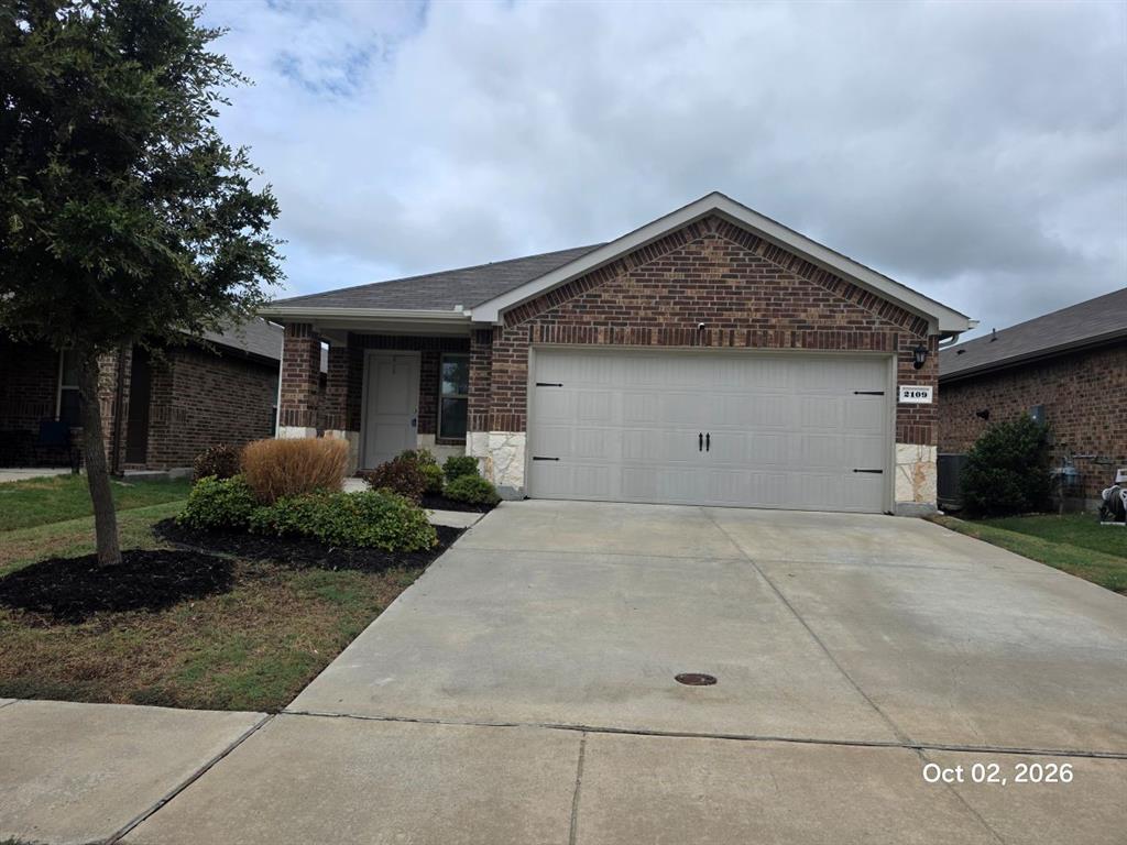 2109 Ocelot Street Property Photo 1