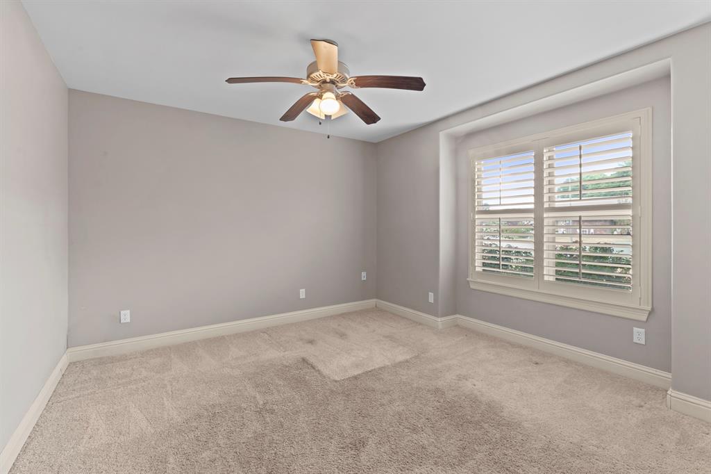 1714 Yosemite Way Property Photo 14