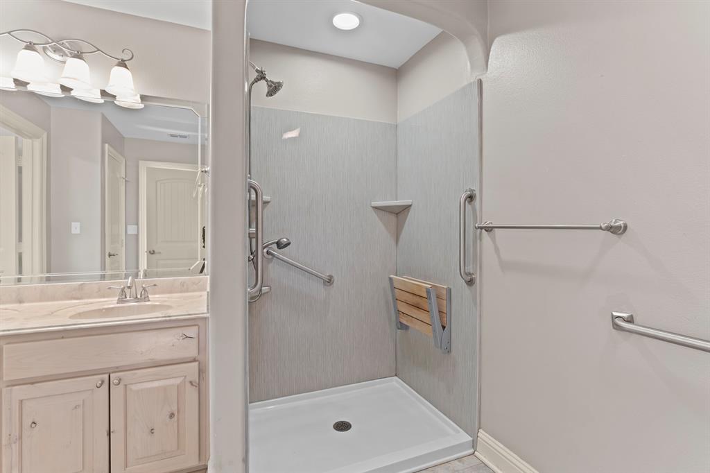 1714 Yosemite Way Property Photo 20