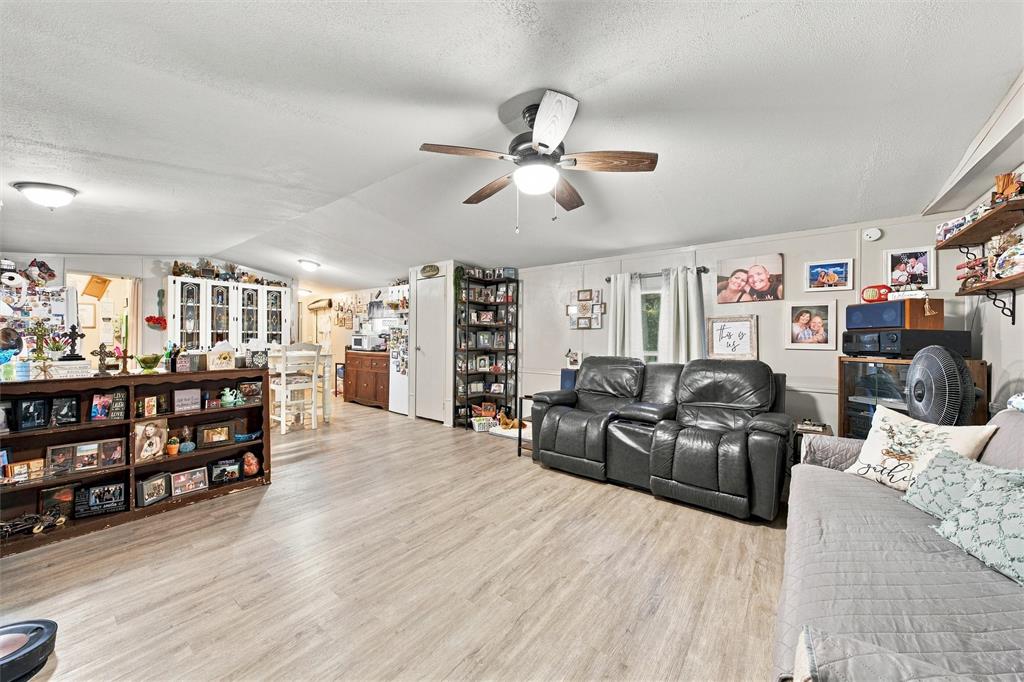 365 Beaver Lane Property Photo 3