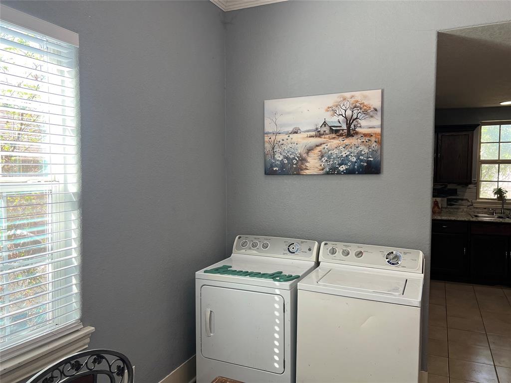3227 Avenue I Property Photo 20