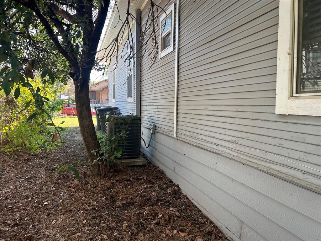 3227 Avenue I Property Photo 37