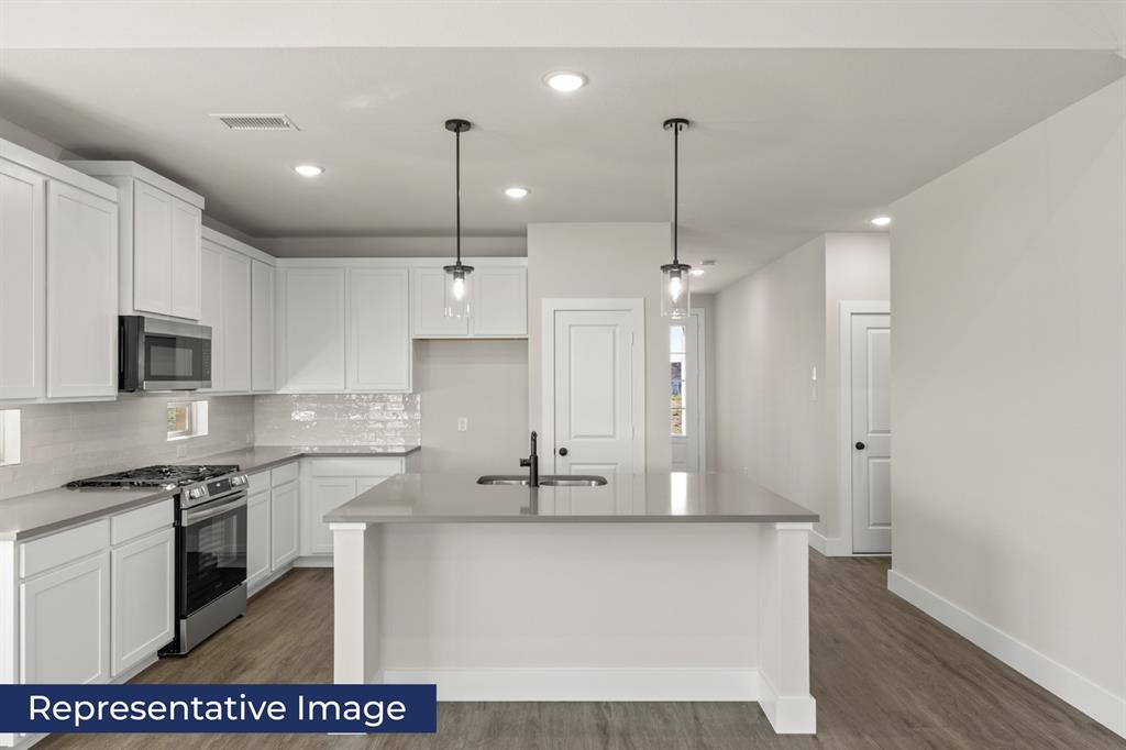 2512 Belmont Road Property Photo 10
