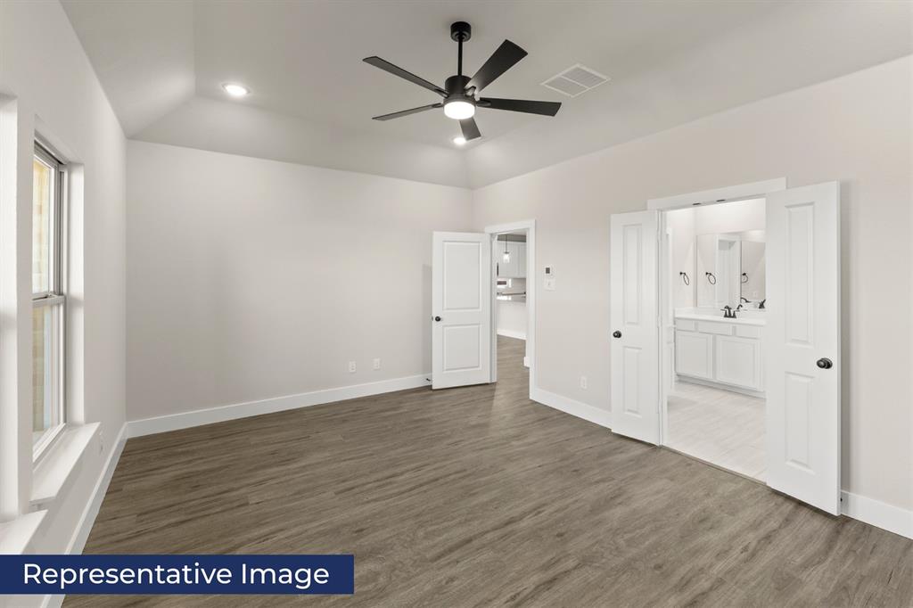 2512 Belmont Road Property Photo 13