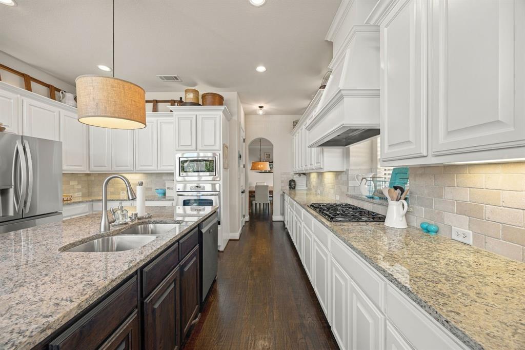 2908 Mountain Creek Drive Property Photo 8