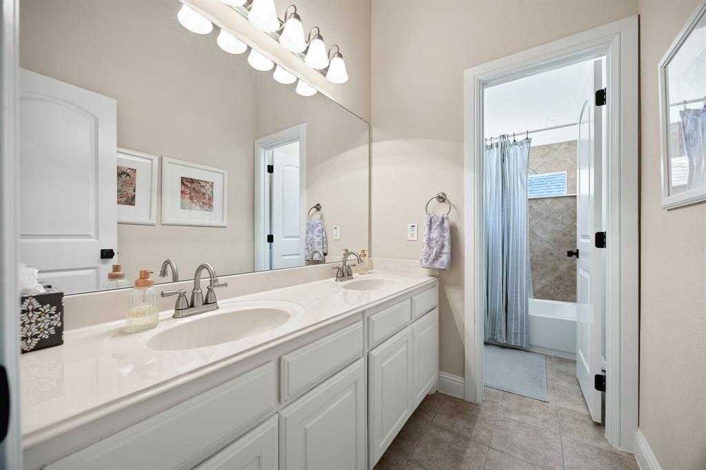 2908 Mountain Creek Drive Property Photo 22