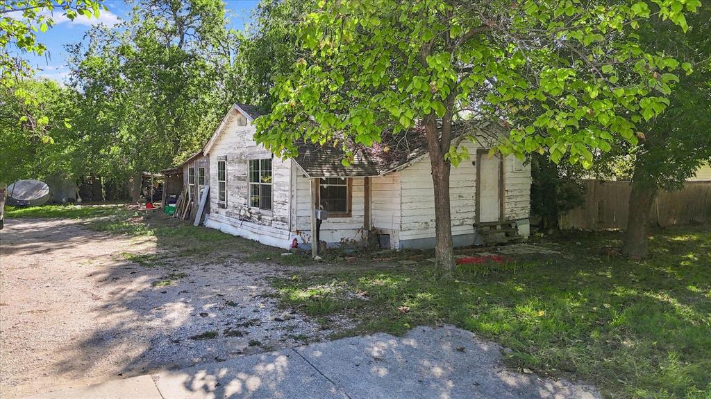 817 S Main Street Property Photo 19