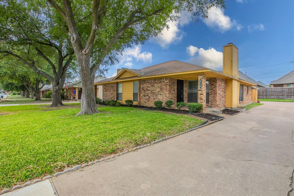 6847 Sierra Drive Property Photo 1