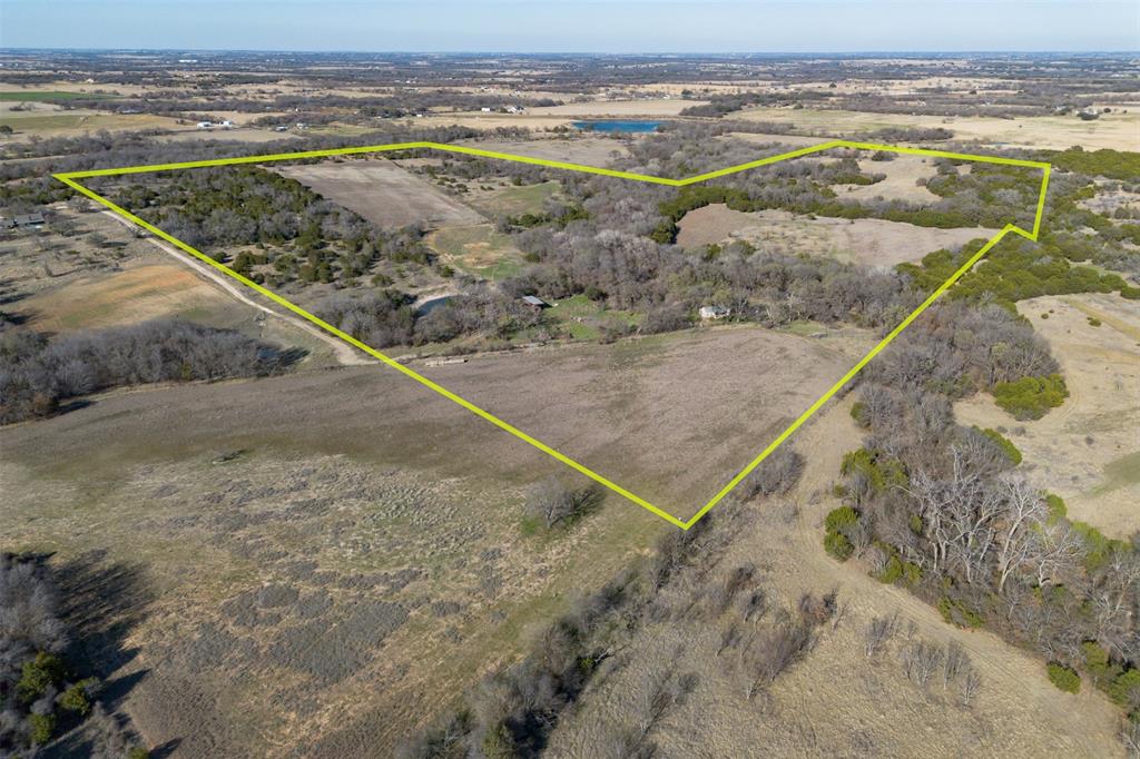 1208 & 1398 Private Road 1399 Property Photo 3