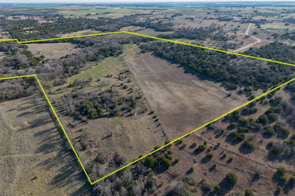 1208 & 1398 Private Road 1399 Property Photo 4