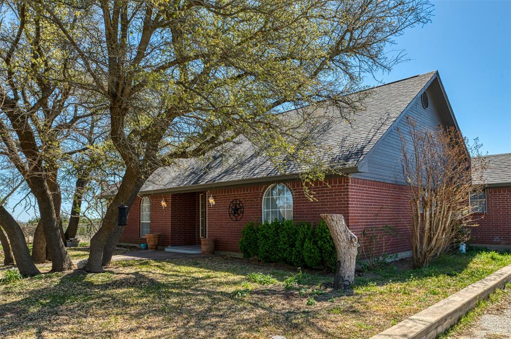 1208 & 1398 Private Road 1399 Property Photo 12