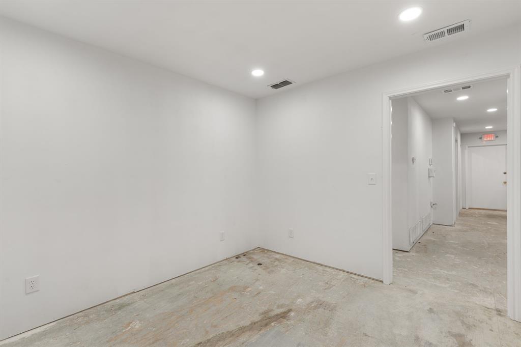 1317 East Property Photo 20