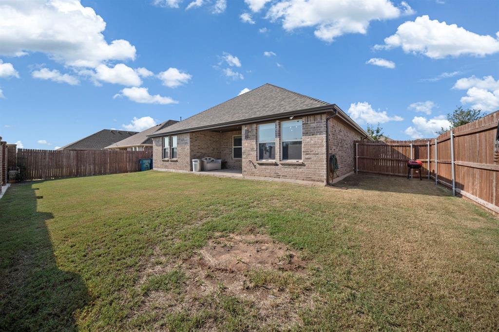 216 Churchill Court Property Photo 26