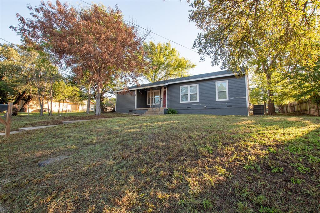 605 S Summer Street Property Photo 1